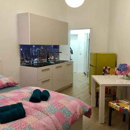 Apartment Optim Ljubljana Exteriör bild