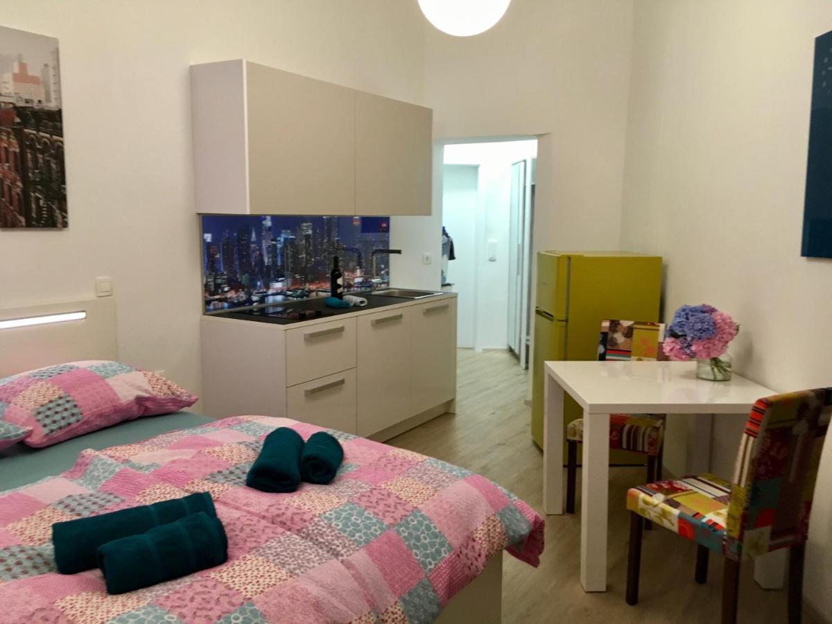 Apartment Optim Ljubljana Exteriör bild