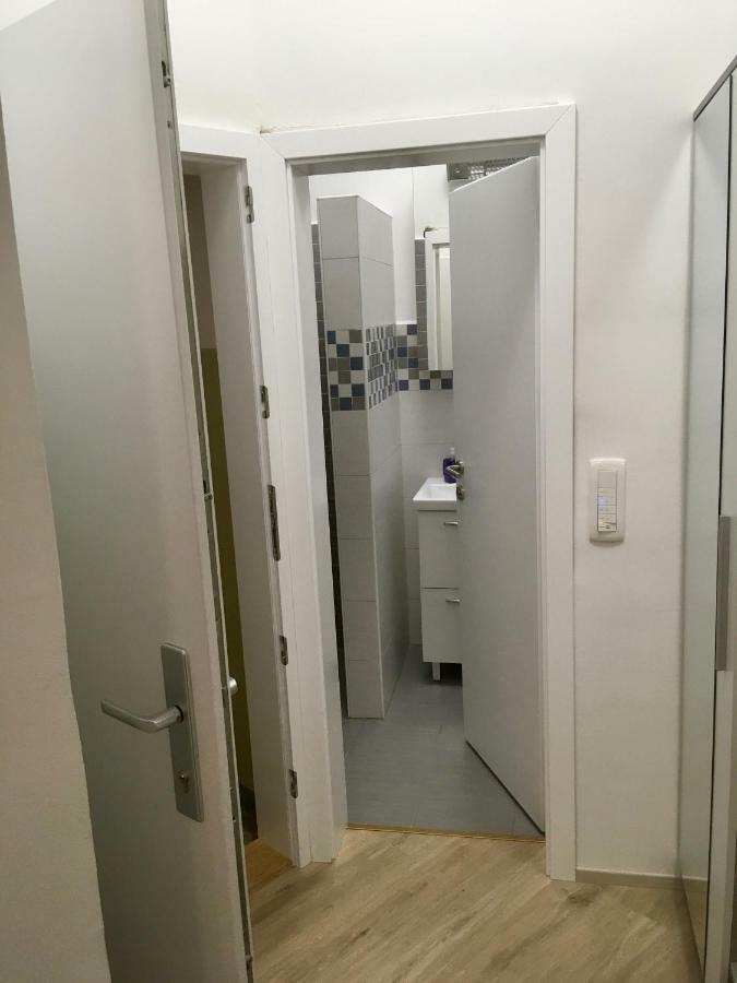 Apartment Optim Ljubljana Exteriör bild