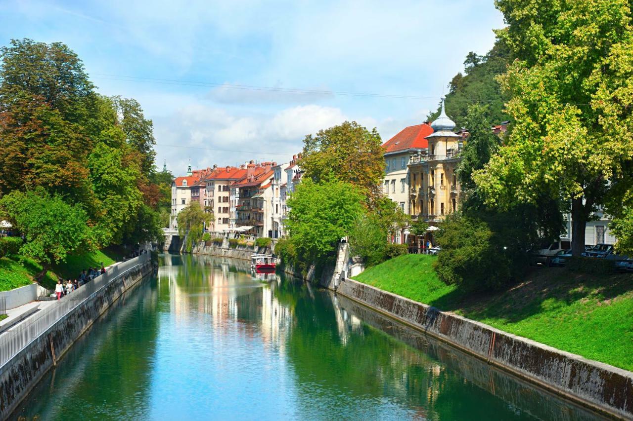 Apartment Optim Ljubljana Exteriör bild