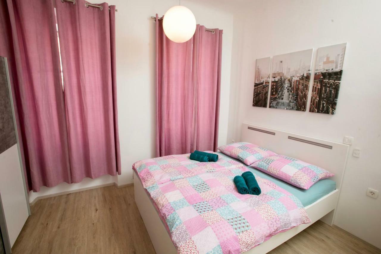 Apartment Optim Ljubljana Exteriör bild